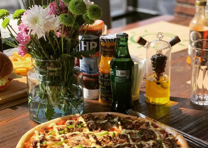 رستوران لیو