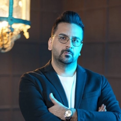 استاد ریاصی آریان حیدری